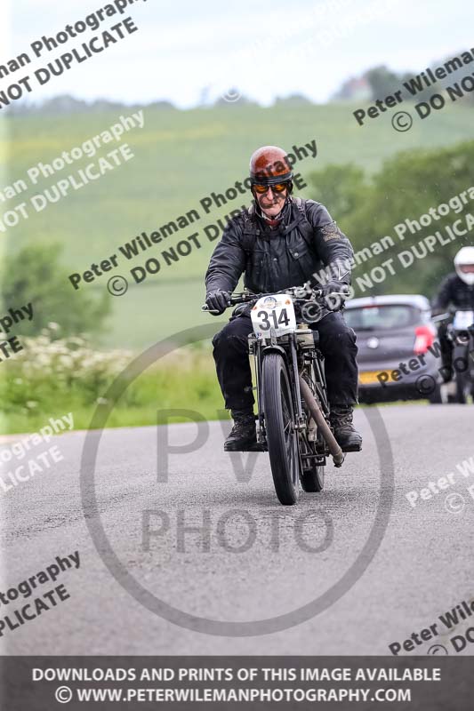 Vintage motorcycle club;eventdigitalimages;no limits trackdays;peter wileman photography;vintage motocycles;vmcc banbury run photographs